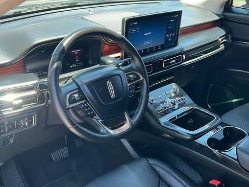 Certified 2023 Lincoln Nautilus Reserve AWD/4WD image 7
