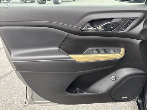 Used 2019 GMC Acadia Denali w/ Technology Package image 15