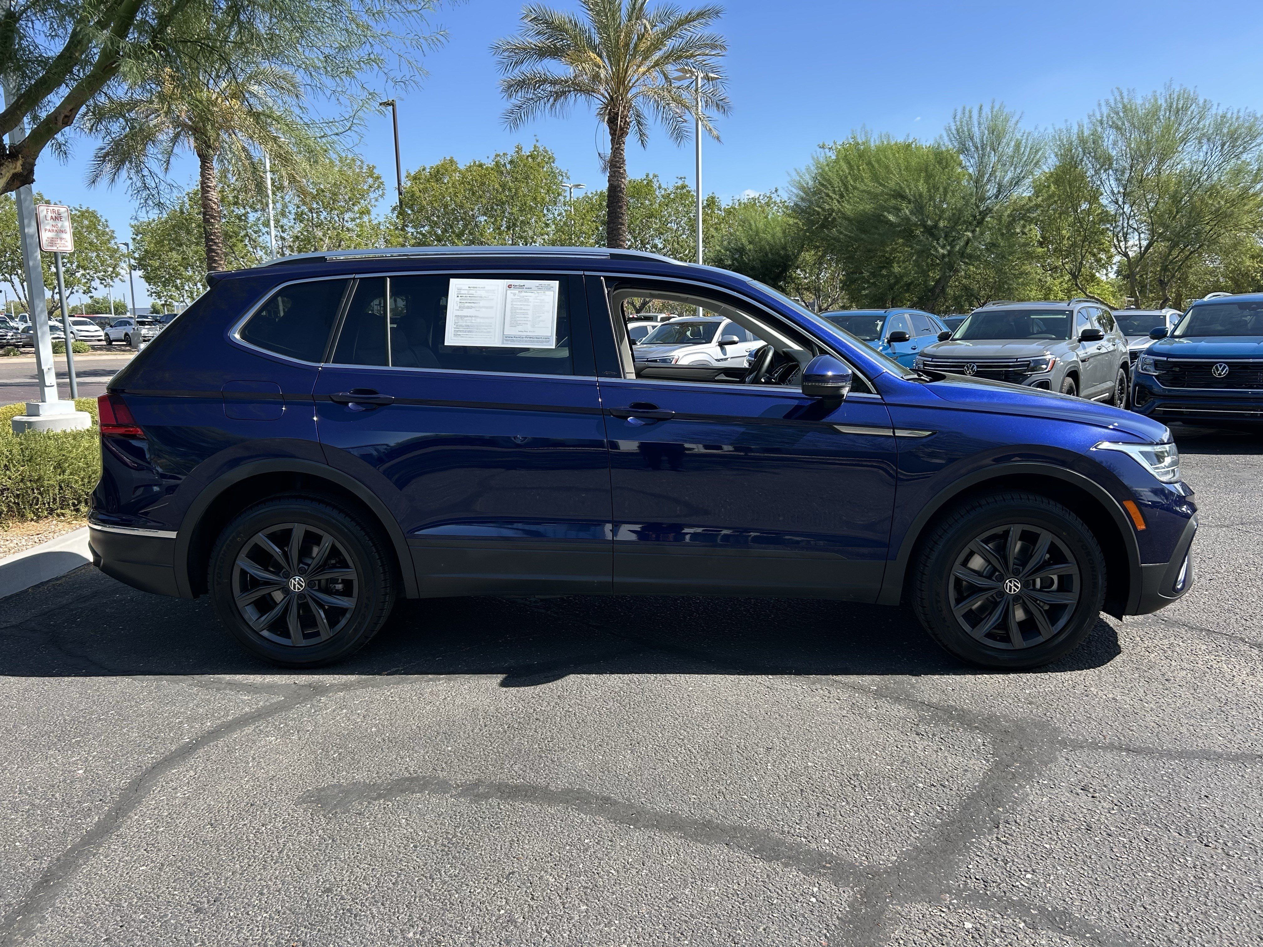 Used 2024 Volkswagen Tiguan SE AWD/4WD image 5