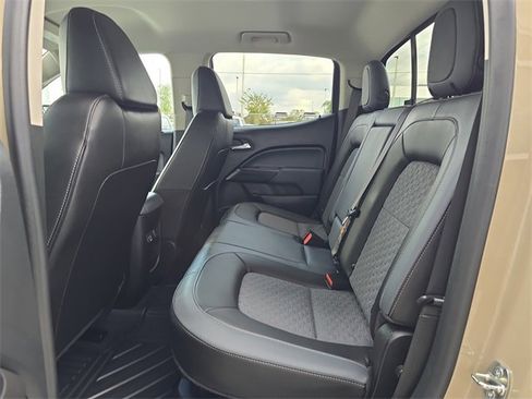 Used 2022 Chevrolet Colorado Z71 w/ Trail Boss Package image 15