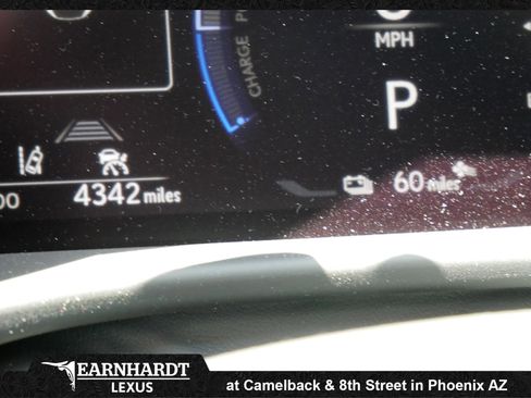 Used 2025 Lexus RZ 450e image 4