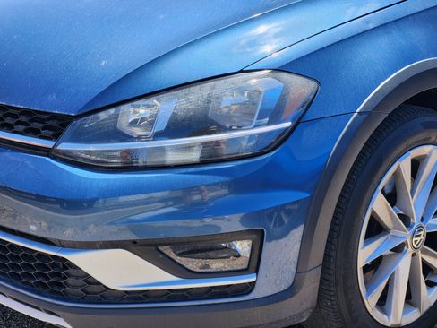 Used 2018 Volkswagen Golf Alltrack S AWD/4WD image 7