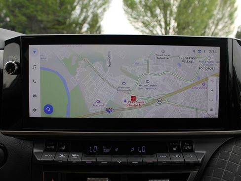 Used 2026 Toyota Camry XLE image 26