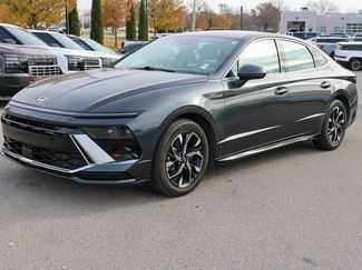 Used 2024 Hyundai Sonata SEL video 3