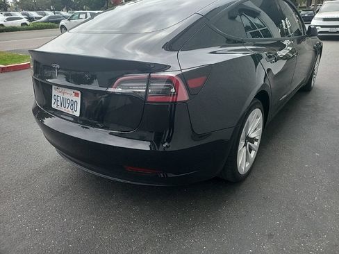 Used 2023 Tesla Model 3 Standard Range RWD image 5