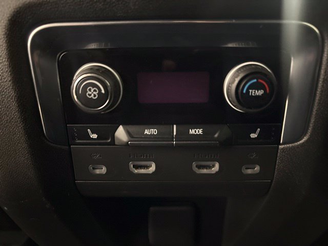 Used 2023 Chevrolet Suburban High Country w/ Advanced Technology Package AWD/4WD image 38