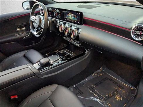 Certified 2022 Mercedes-Benz A 220 image 22