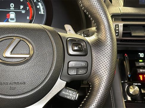 Certified 2022 Lexus IS 350 F Sport image 18