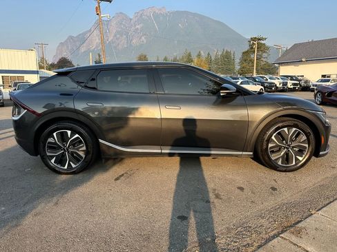 Used 2023 Kia EV6 Light image 5