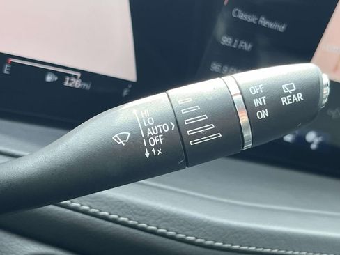 Used 2024 Cadillac XT4 Premium Luxury w/ Active Safety Package image 25