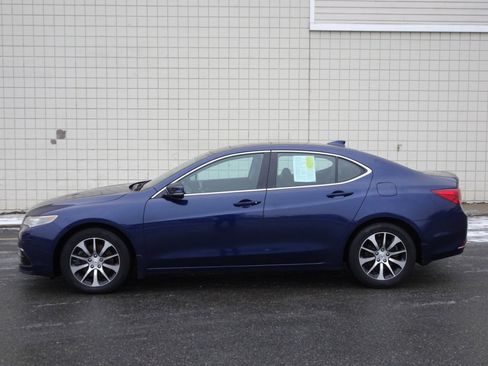 Used 2017 Acura TLX w/ Technology Package image 4