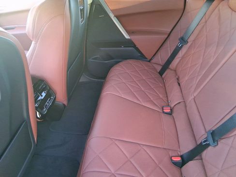 New 2026 BMW iX xDrive60 w/ M Sport Package image 29