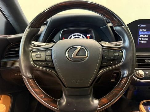 Used 2021 Lexus LS 500 w/ Interior Upgrade Package RWD image 15