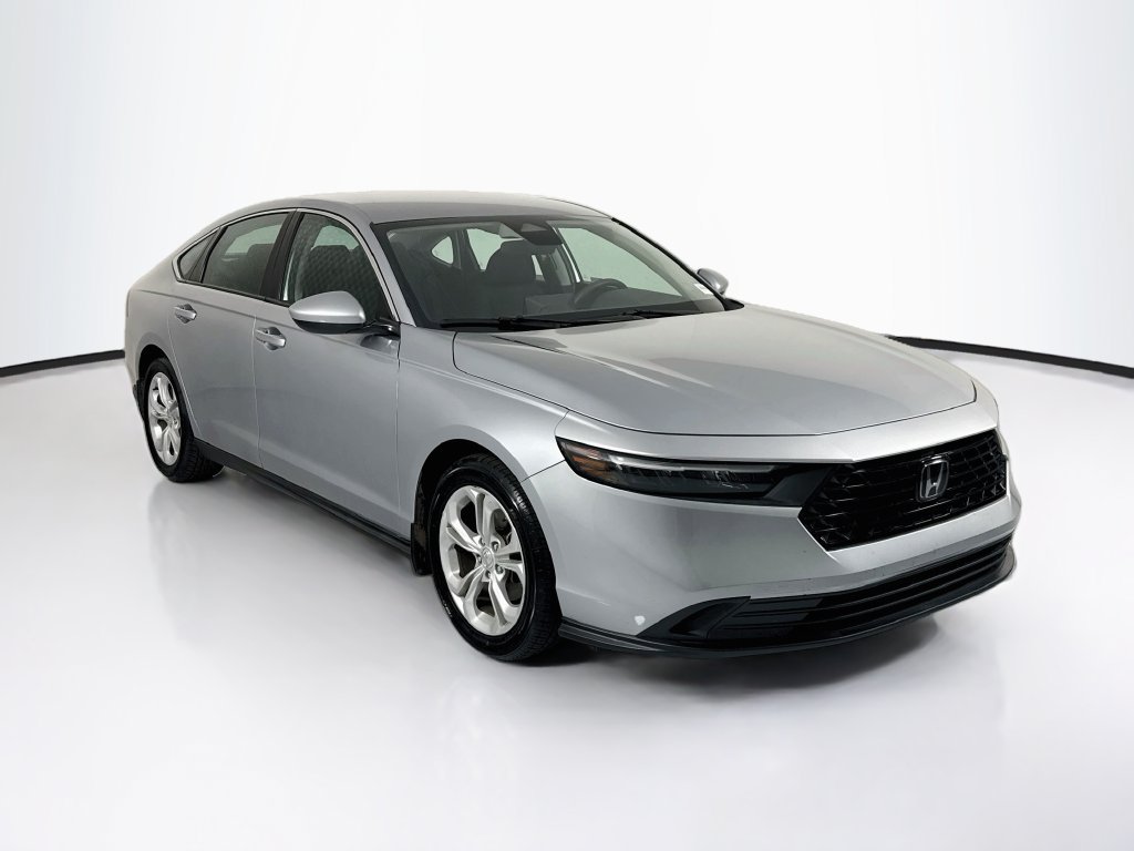 Certified 2023 Honda Accord LX image 3
