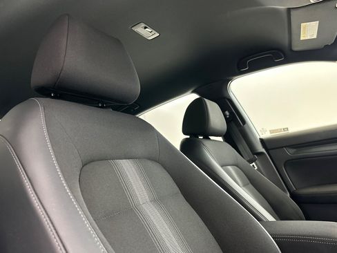 Used 2024 Honda Civic Sport image 29