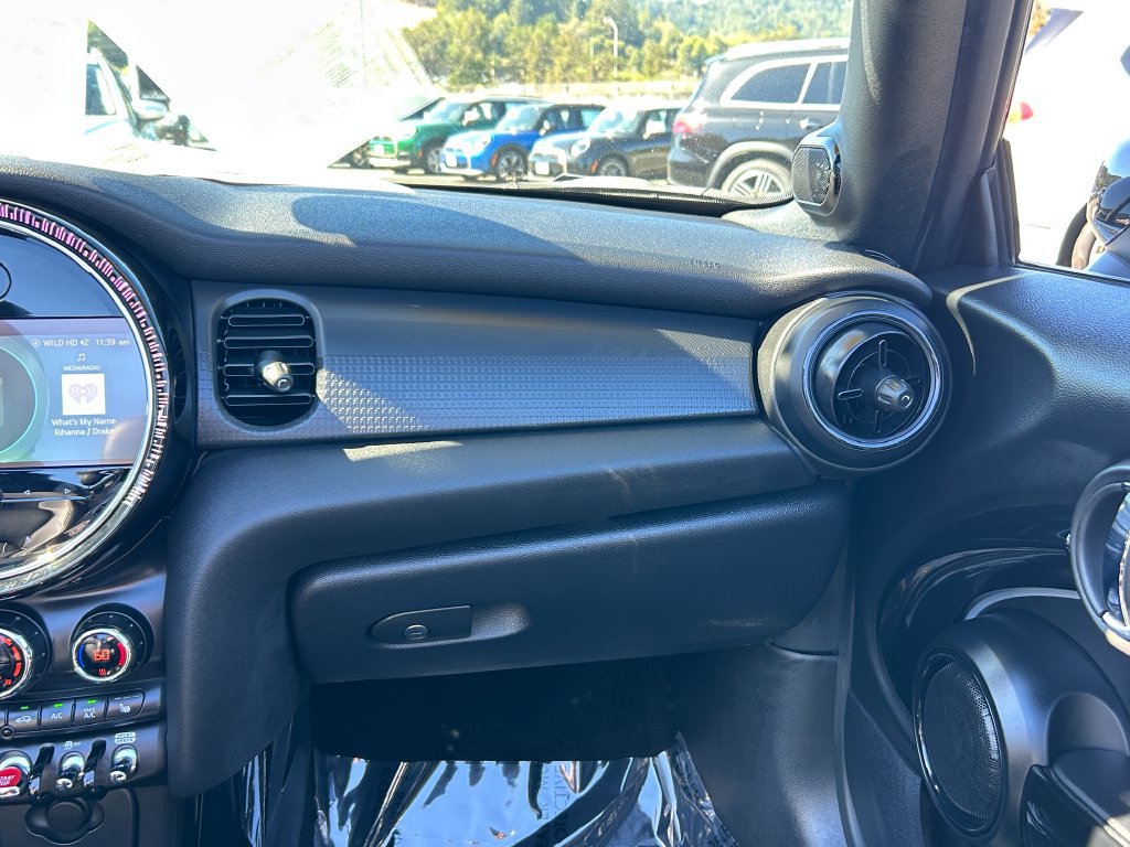 Used 2024 MINI Cooper S w/ Seaside Edition FWD image 24