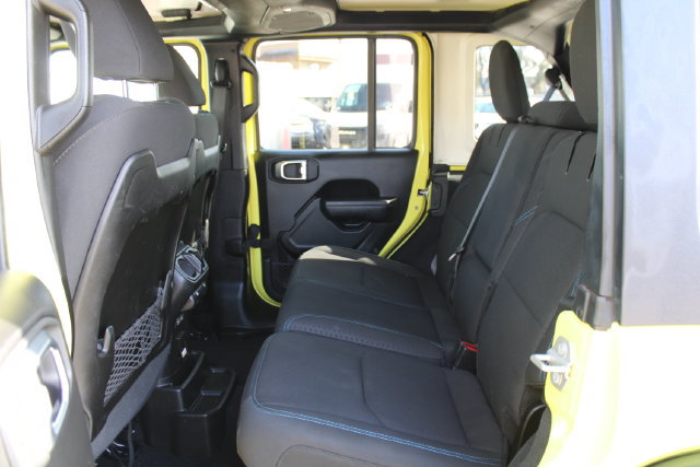 Used 2024 Jeep Wrangler Unlimited Rubicon 4xe AWD/4WD image 44