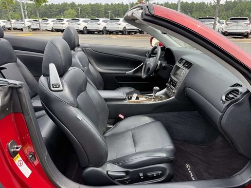 Used 2010 Lexus IS 350C RWD image 15