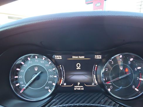 Used 2022 Maserati Quattroporte Modena Q4 image 69