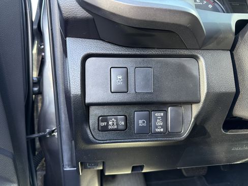 Used 2023 Toyota Tacoma TRD Sport AWD/4WD image 15