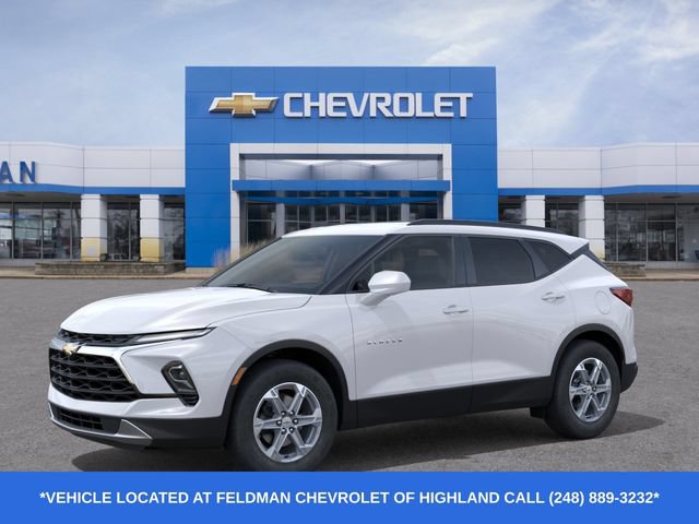 New 2026 Chevrolet Blazer LT w/ Convenience Package FWD image 2