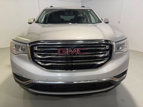 Used 2019 GMC Acadia SLT AWD/4WD image 2