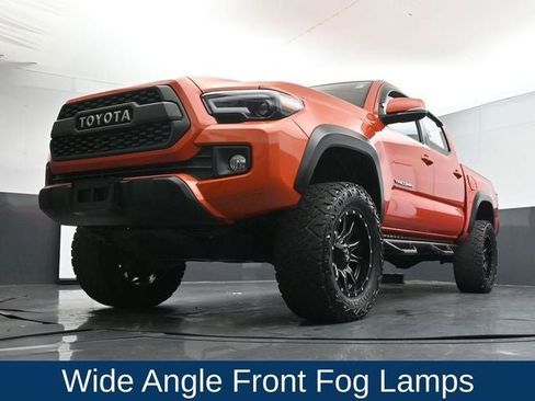 Used 2017 Toyota Tacoma TRD Off-Road w/ Tow Package (A/T) image 23