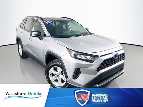 Used 2020 Toyota RAV4 LE image 1