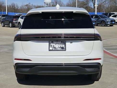 New 2026 Lincoln Nautilus Premier w/ Jet Appearance Package image 7