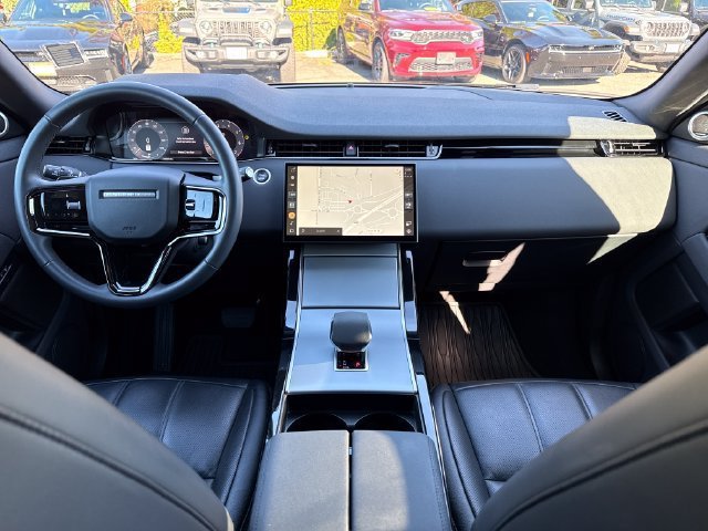 Used 2024 Land Rover Range Rover Evoque S AWD/4WD image 9