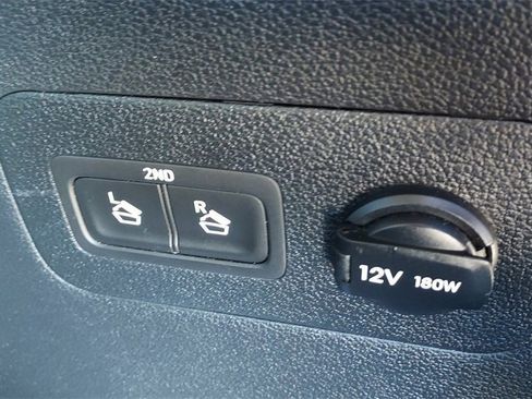 Used 2021 Hyundai Santa Fe Limited image 24