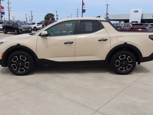 Used 2022 Hyundai Santa Cruz SEL w/ Launch Package AWD/4WD image 9