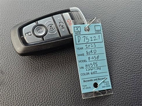 New 2025 Ford F250 Lariat w/ Lariat Ultimate Package image 32