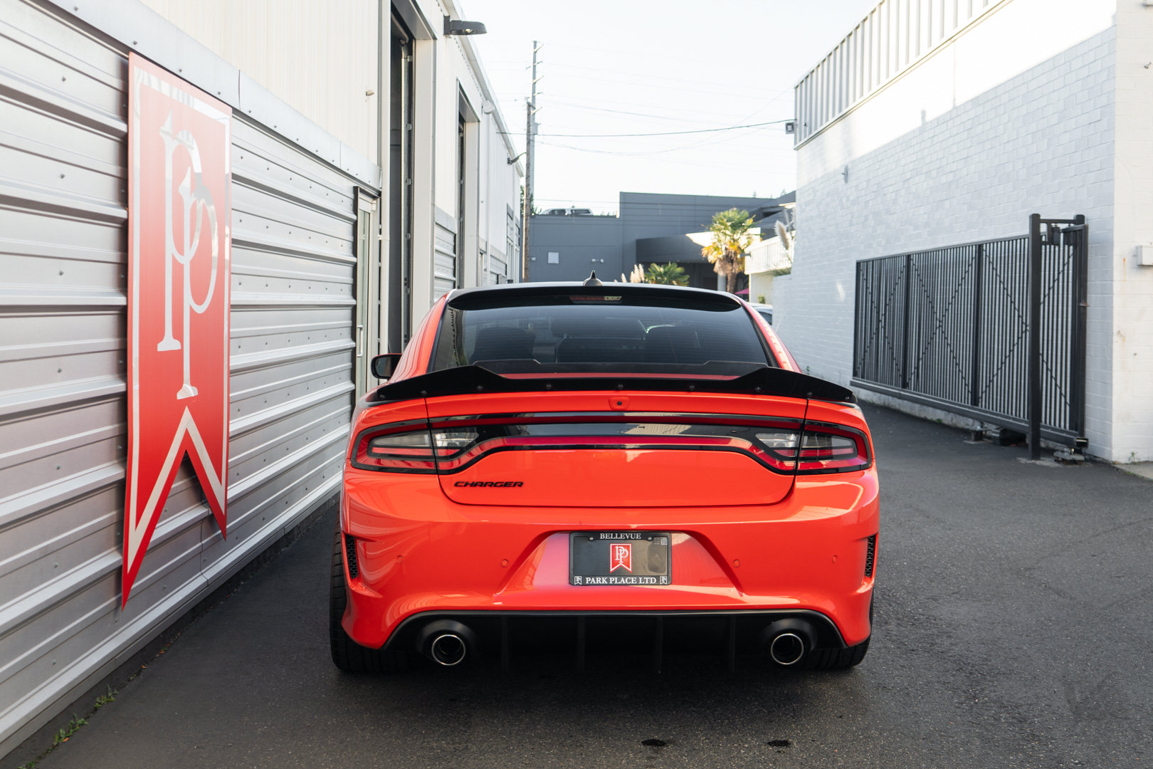 Used 2017 Dodge Charger R/T RWD image 44