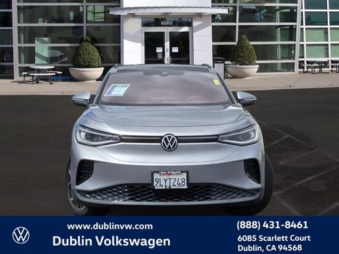 Used 2023 Volkswagen ID.4 Pro S image 2