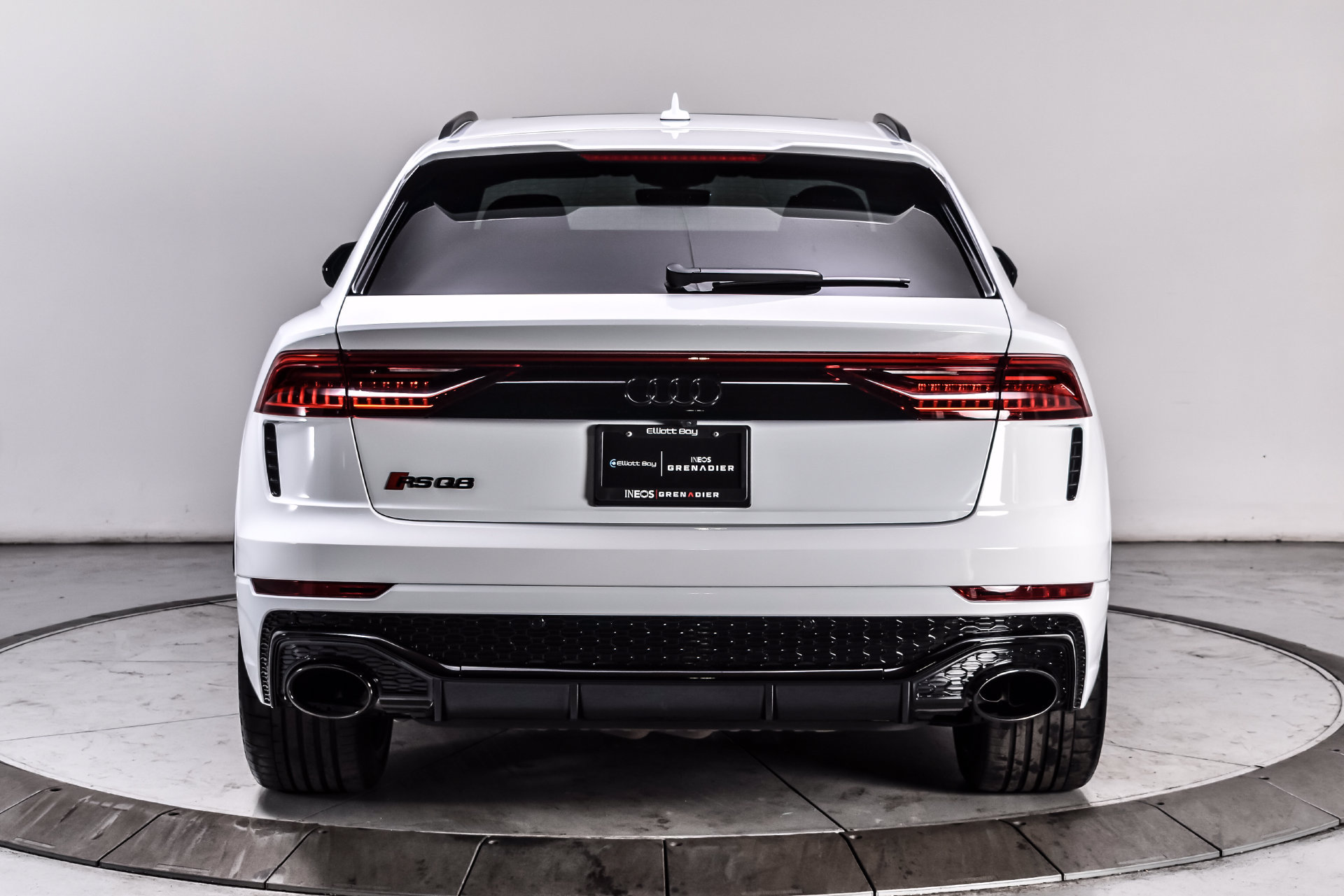 Used 2022 Audi RS Q8 AWD/4WD image 7