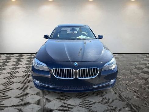 Used 2012 BMW 528i Sedan image 2
