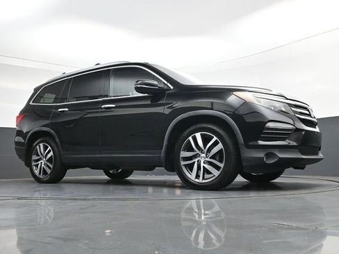 Used 2016 Honda Pilot Elite image 28