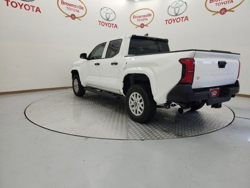 Certified 2025 Toyota Tacoma SR image 6