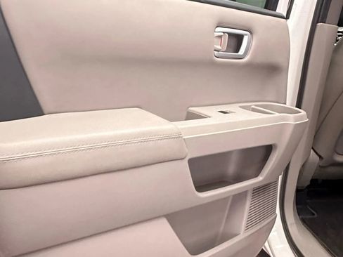 Used 2014 Honda Pilot EX-L image 18