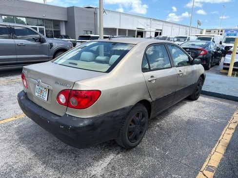 Used 2005 Toyota Corolla CE FWD image 4
