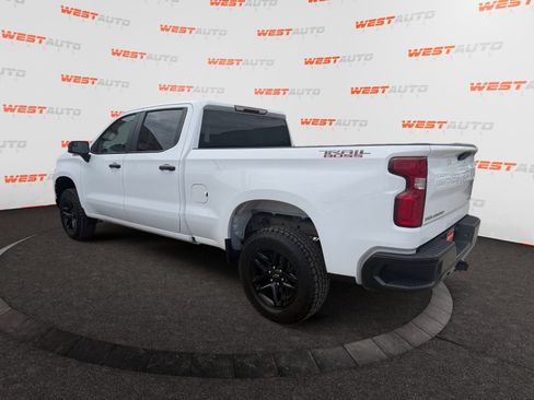 Used 2021 Chevrolet Silverado 1500 Custom Trail Boss AWD/4WD image 3
