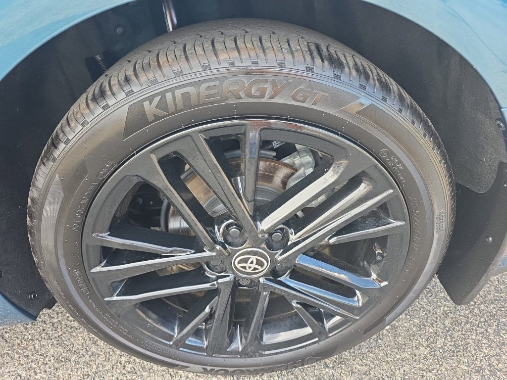 Certified 2025 Toyota Camry SE FWD image 7