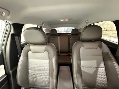 New 2026 Chevrolet Trax LT w/ LT Convenience Package FWD image 28