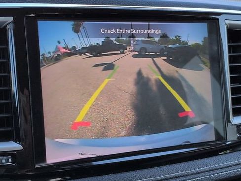 Used 2022 Chrysler Pacifica Touring-L FWD image 20