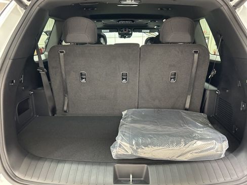New 2027 Kia Telluride S image 28