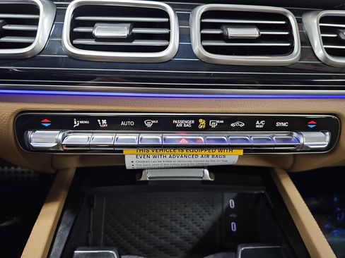 New 2026 Mercedes-Benz GLS 450 4MATIC image 23