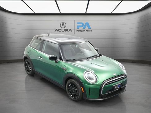 Used 2022 MINI Cooper 2-Door Hardtop image 30