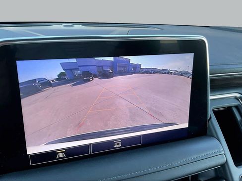 Used 2021 Chevrolet Suburban LT w/ Rear Media and Nav Package AWD/4WD image 26