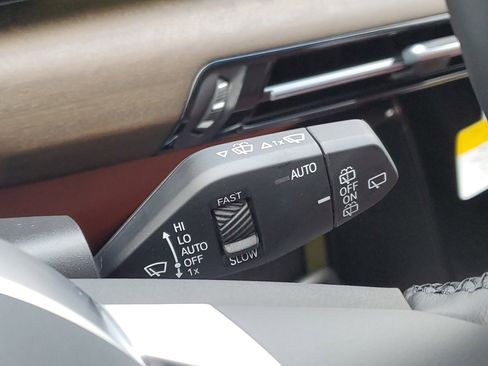 New 2026 BMW X1 xDrive28i image 16